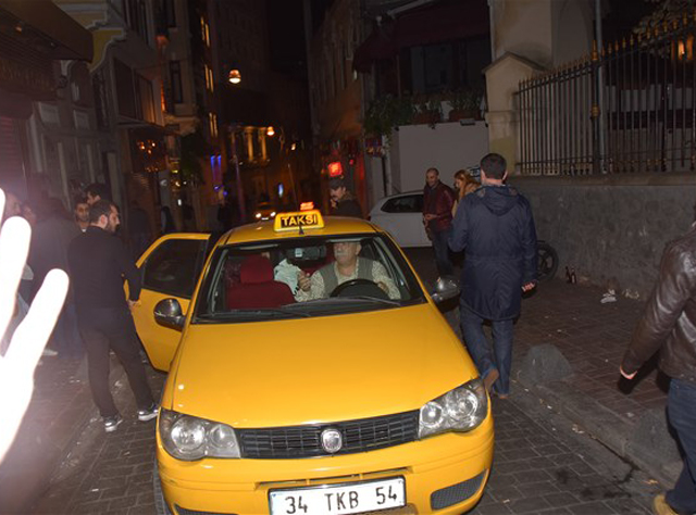 Genç Kızı Tekme Tokat Dövdü İddiası