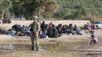 TABUR KOMUTANLIĞI - Ayvacık Sahillerinde Bin 491 Mülteci Yakalandı
