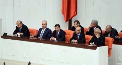 Davutoğlu Muhalefet İle Görüşecek
