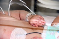 BEBEK KAÇIRMA - Hastaneden Bebek Kaçırmaya Karşı Çipli Önlem Geliştirildi