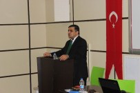 Murat Demirkol'dan İlahiyat Öğrencilerine Konferans