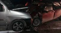 HATALı SOLLAMA - Saray´Da Trafik Kazası Açıklaması 4 Yaralı