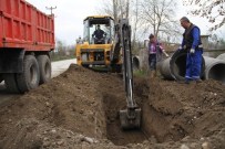 SU TAŞKINI - Akyazı'da Alt Yapı Çalışmaları Kabakulak Mahallesinde Sürüyor