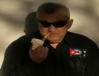 ATEIST - Cep telefonu ve kıyafetleriyle gömüldü