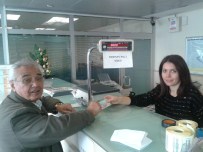 YARIM BİLET - Malkara PTT Şubesinde Yılbaşı Bileti Heyecanı