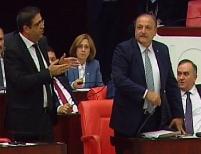 Oktay Vural'dan İdris Baluken'e: Haddinizi bileceksiniz