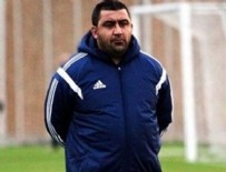 ÜMİT ÖZAT - Ümit Özat Twitter'dan bombaladı! 'Bazı ahmaklar...'