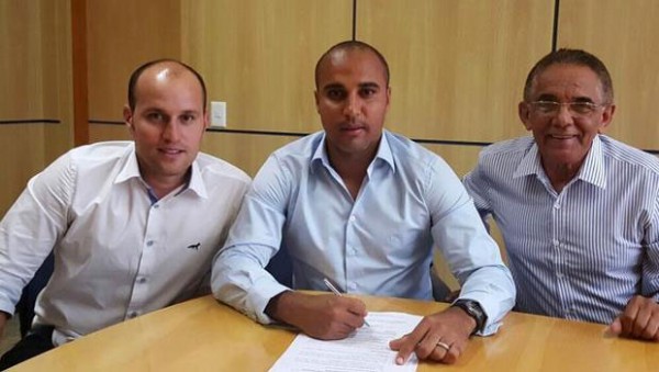 Deivid de Souza efsane kulübe teknik direktör oldu