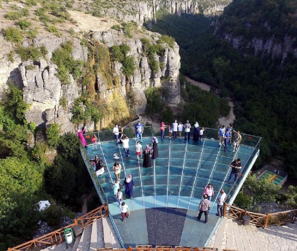 Cam Teras, Ayda 47 Bin Lira Gelir Getirecek