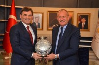 ALI FIDAN - Kosova Kamu Yönetimi Bakanı Başkanı Ziyaret Etti