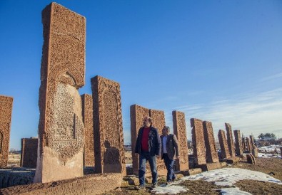 Ruslara 1915 Hatırlatması