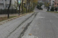KURUÇEŞME - Yola Beton Döktü, 2 Bin 500 Lira Ceza Yedi