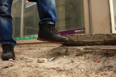 Balıkçılar Pazarı Esnafının Kaldırım Derdi