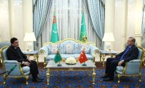 Cumhurbaşkanı Erdoğan, Türkmenistan Devlet Başkanı Berdimuhamedov'la Görüştü