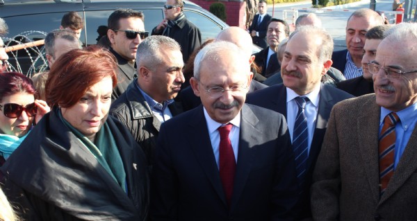 Kılıçdaroğlu, Can Dündar ve Erdem Gül'ü ziyaret etti