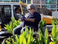 GÜNEŞLİ HAVA - Antalya'da sıcak hava