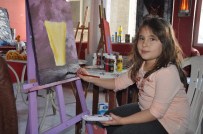 SANAT ATÖLYESİ - Kadın Ressamlar Gaziantep'i Her Yönüyle Resmetmek İstiyor