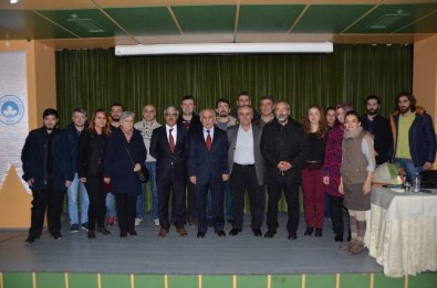 'Muhteşem Çağın Mütevazı Çocukları Açıklaması Selçuklular' Konferansı