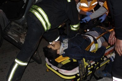 Turgutlu'da Kaza Açıklaması 1 Ölü, 1 Ağır Yaralı