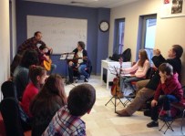 FATİH BELEDİYESİ - Ünlü İtalyan Gitarist Sulukule Sanat Akademisi'ni Ziyaret Etti