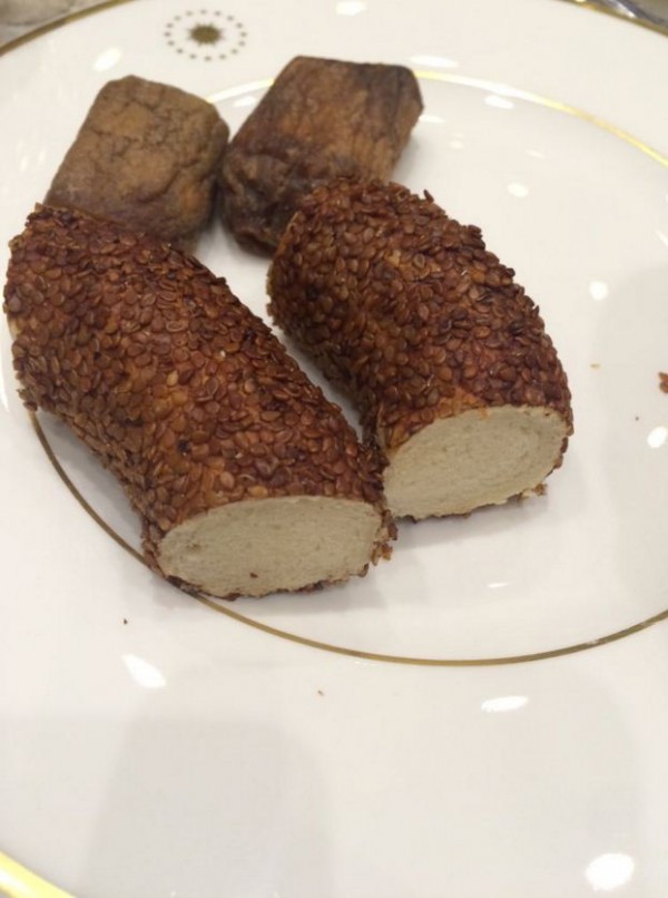 Sancar onuruna akşam yemeği