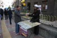 Afyonkarahisar'da Vatandaş Ümitlerini 'Milli Piyango' Biletine Bağladı