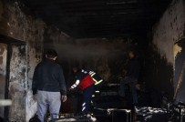 İBRAHIM PAŞA - Yangın Kerpiç Evi Kül Etti