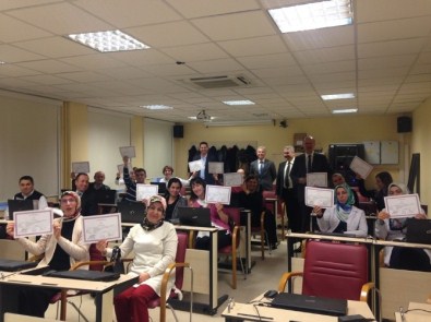 Yozgat'ta 183 Öğretmen Sertifikasını Aldı