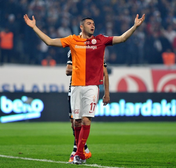 Burak Yılmaz, ilk yarıyı kapattı