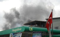 DAVUTPAŞA - Bayrampaşa'da Benzin İstasyonu Yanında Yangın