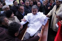 TERMİK SANTRAL - CHP'li Başkan Kefen Giyip Tabuta Girdi