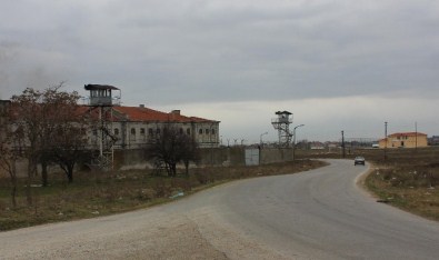 Edirne'de Cezaevi Müdürüne Silahlı Saldırı