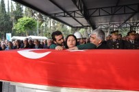 Kazada Hayatını Kaybeden Uzman Çavuş Toprağa Verildi