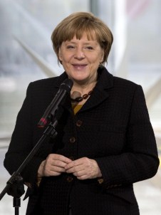 Merkel, Asker Aileleriyle Bir Araya Geldi