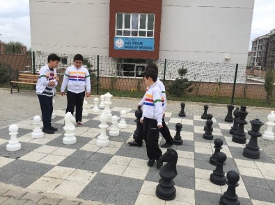 Tuzla Belediyesi'nden Eğitime Tam Destek