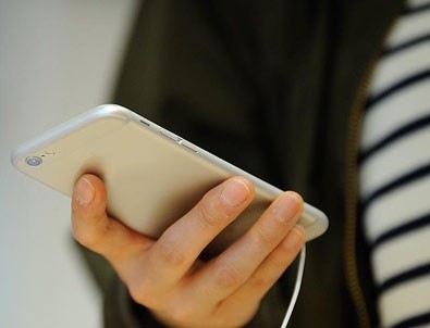 Üniversite sınavlarına 'cep'ten hazırlık