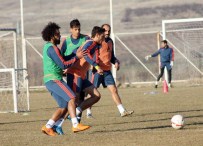 İRFAN BUZ - Yeni Malatyaspor, İç Sahada 3 Puan İstiyor