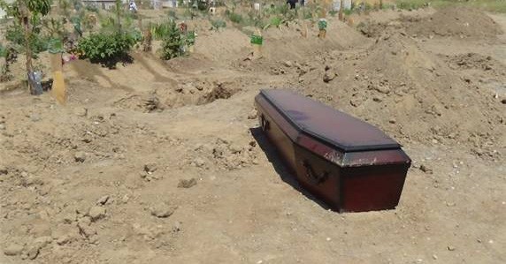 Mezar taşı bile 'Yeşil' ama...