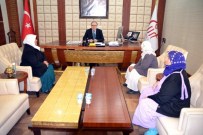 SİİRT VALİSİ - Barış Anneleri Siirt Valisini Ziyaret Etti