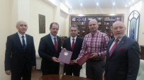BAYBURT ÜNİVERSİTESİ REKTÖRÜ - Bayburt Üniversitesi Tarafından Romanya'daki 3 Üniversite İle İşbirliği Protokolü İmzalandı.