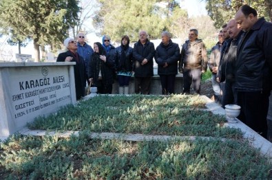 Gazeteci Karagöz Kabri Başında Anıldı