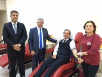 Adana Vali Yardımcısı Aydın'dan 51. Kan Bağışı