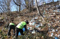 NAYLON POŞET - Cami Cemaatinden Örnek Davranış