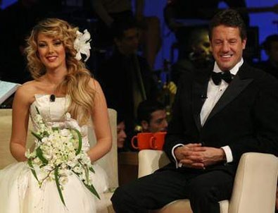 Can Tanrıyar'dan eski eşi Petek Dinçöz'e şok suçlama