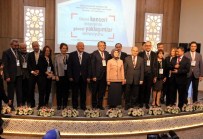 ABDULLAH AĞRALı - Sare Davutoğlu Meme Kanseri Sempozyumuna Katıldı