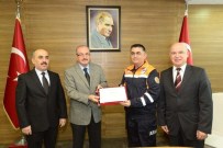 ŞÜKRÜ KOCATEPE - Vali Kocatepe'den AFAD Personeline Başarı Belgesi