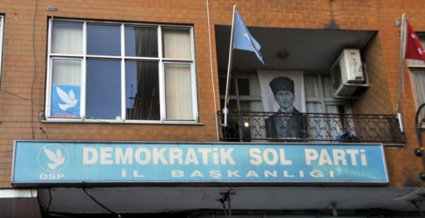 İl başkanı parti binasında yaşamını yitirdi