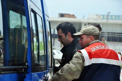 Babasını Öldüren Dizi Oyuncusu Orhan Şimşek İlk Duruşmaya Çıktı