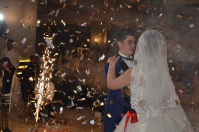 Başarslan Ve Somtaş Ailelerinin Mutlu Günü