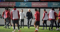 JASON DENAYER - Galatasaray, Akhisar Belediyespor Maçına Hazır